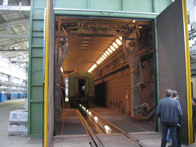 granigliatrici-per-carrozze-ferroviarie-carlo-banfi-shot-blasting-machine6