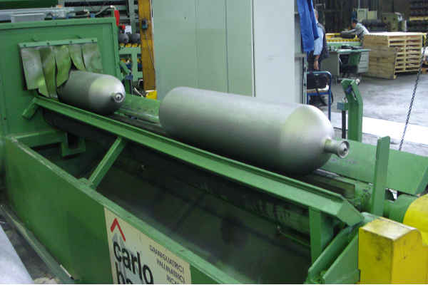 Granigliatrici Carlo Banfi per bombole ISBR